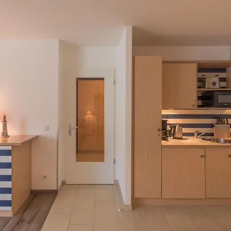 Apartment Leuchtturm An Der Seebruecke Zingst